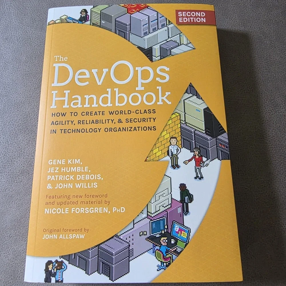 THE DEV OPS HANDBOOK, GENE KIM, TRADE PAPERBACK, 2021,